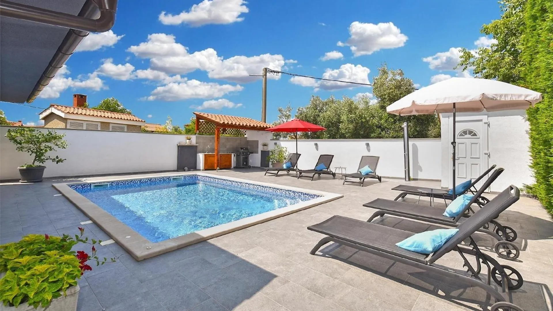 Ferienhaus Mit Privatpool Fuer 8 Personen Ca 125 Qm In Galizana, Istrien Istrische Riviera Casa vacanze